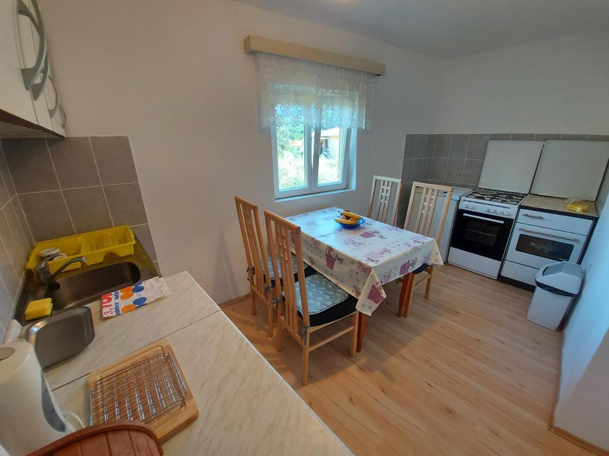 Apartment Dora Draga Bascanska Экстерьер фото